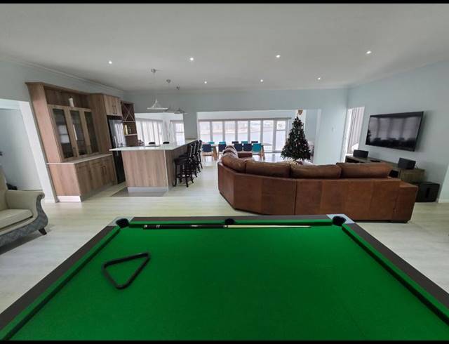 5 BEDROOM HOUSE FOR SALE IN MARINA MARTINIQUE